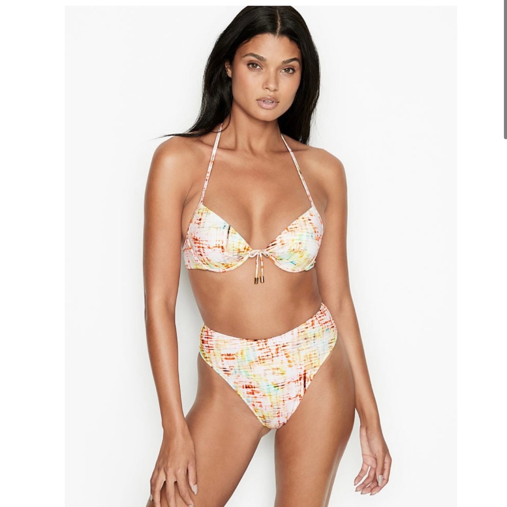 NWOT Victorias Secret High Rise Bikini Bottom
